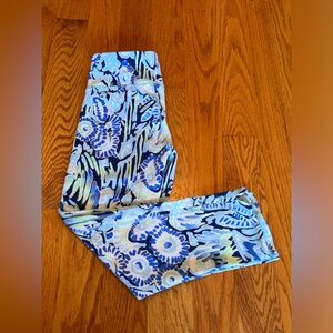 Lilly Pulitzer Women’s Ankle Length Luxletic Athletic Pants, size XS